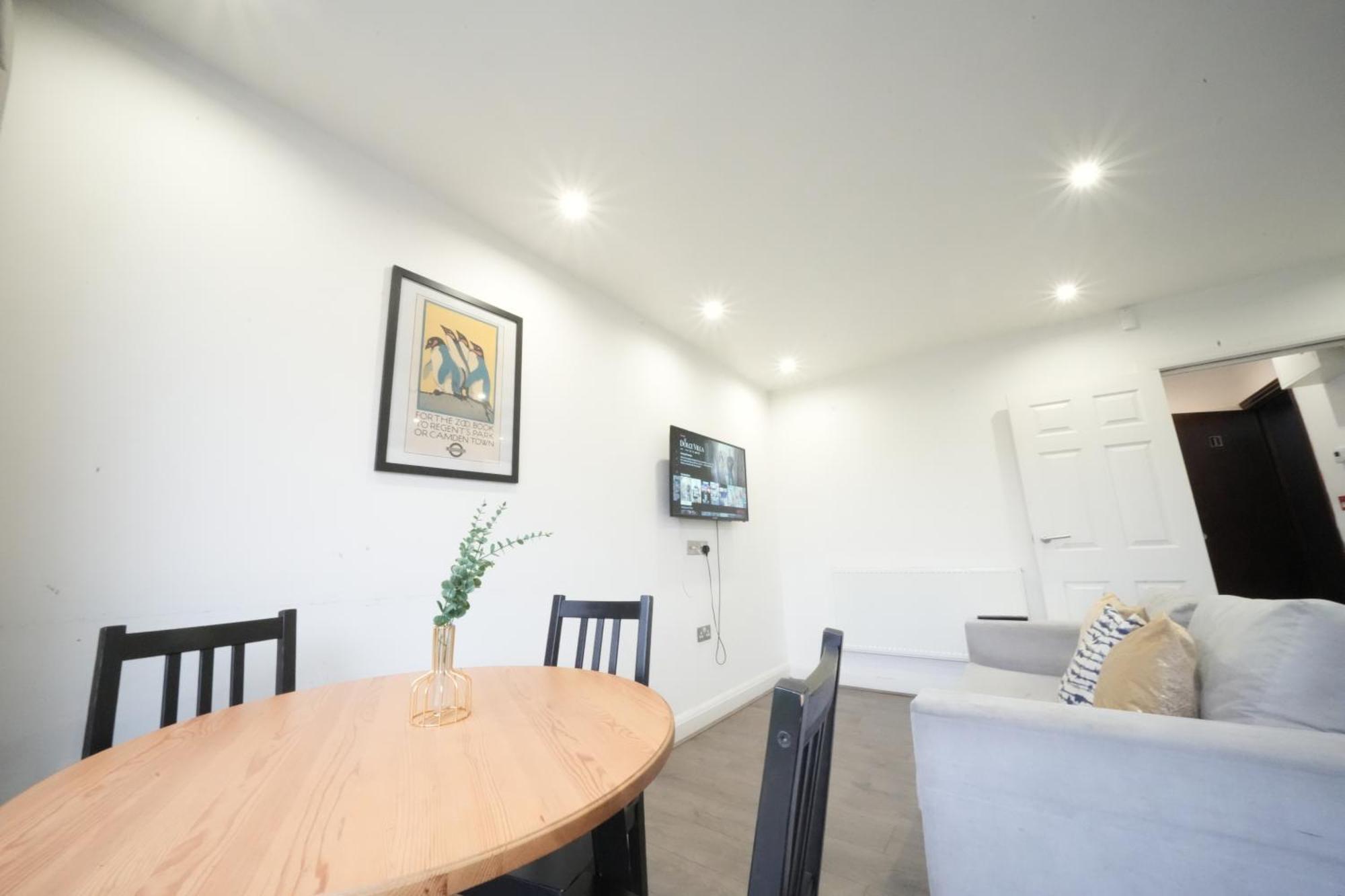 Hatton Apartments Heathrow Airport- Free Parking-Free Underground To And From Heathrow Airport Hatton Cross See Picture-See London Fast Hatton Cross To Central London 30Min Esterno foto
